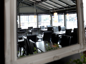 spiegel, sfeer, restaurant, tafels, gezellig